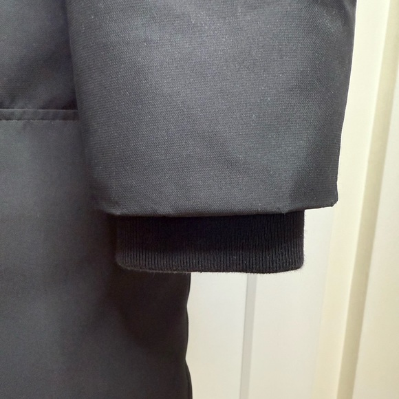 AUTH Moose Knuckles Cloud Shearling Parka with Removable Fur Hood, size XS - Picture 14 of 15